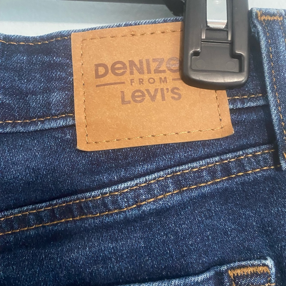 Levi's Dark Blue Jean Shorts - Picture 3 of 6